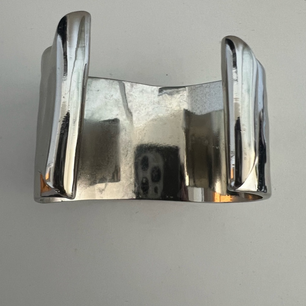 Silver Cuff Bracelet just beautiful! Has good weight and thickness. - Picture 3 of 3